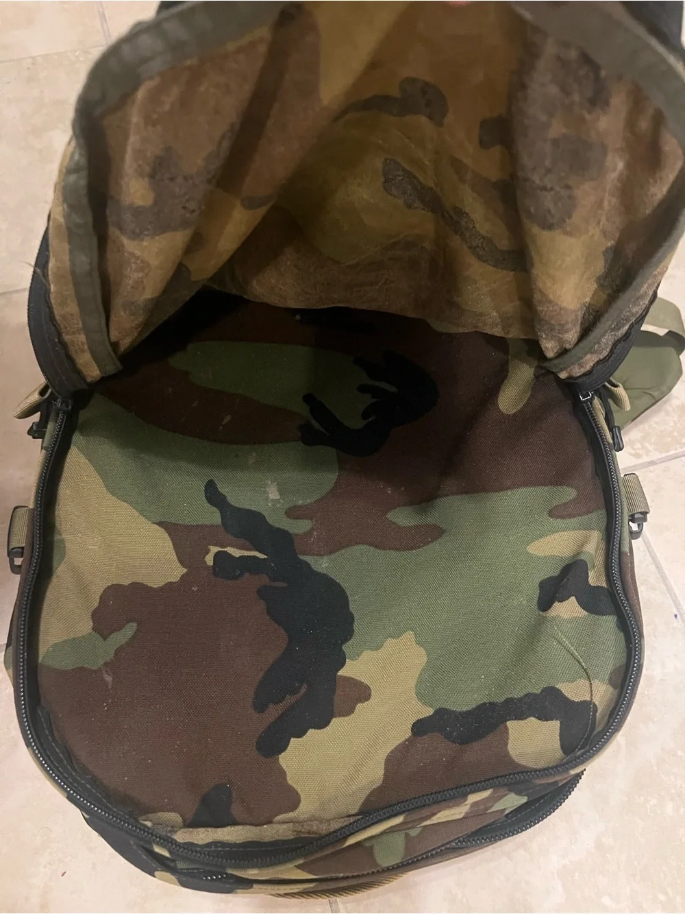 Blackhawk Special Operations Medical Backpack Woodland M81 READ